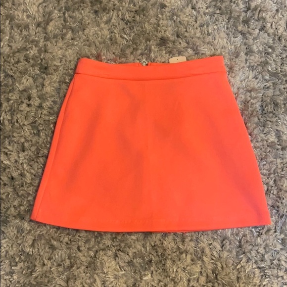 Neon coral skirt - Picture 3 of 3